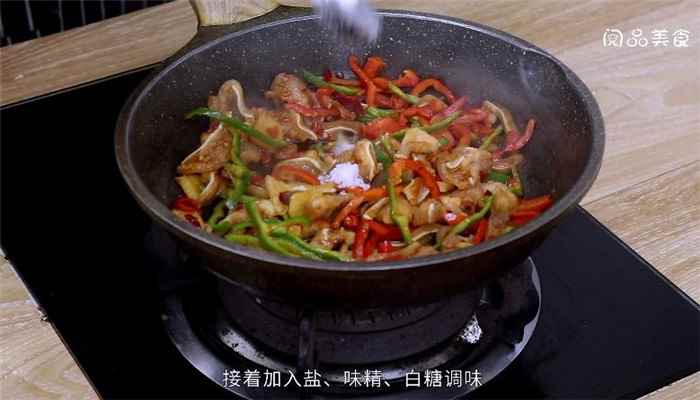 爆炒猪耳朵怎么做(猪耳朵怎么做好吃)