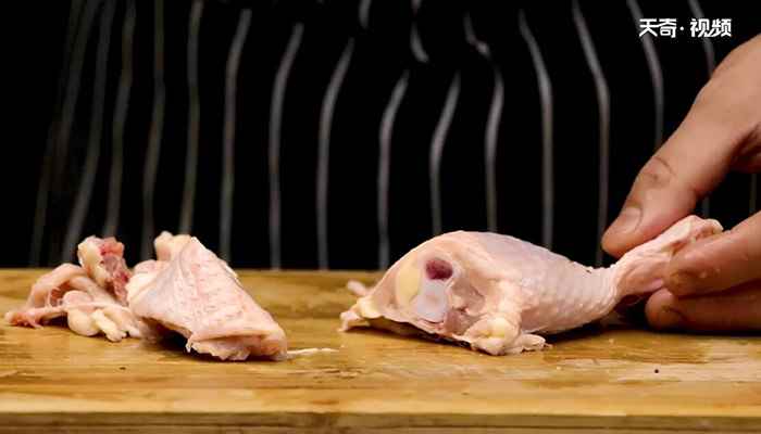 口蘑炖鸡的做法 如何做口蘑炖鸡
