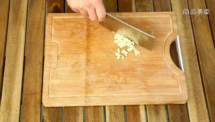 兔肉的做法(金针菇怎么做好吃)