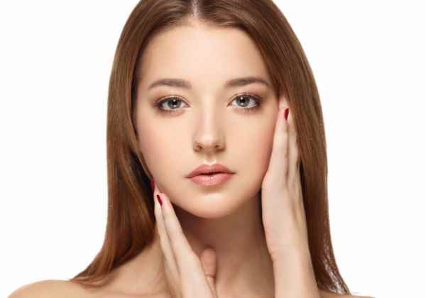 蜂蜜如何祛斑(玫瑰蜂蜜祛斑)