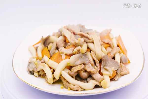 蘑菇肉片的做法