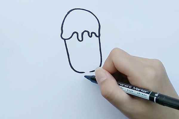 雪糕的简笔画(灰色涂雪糕画出融化的部分)