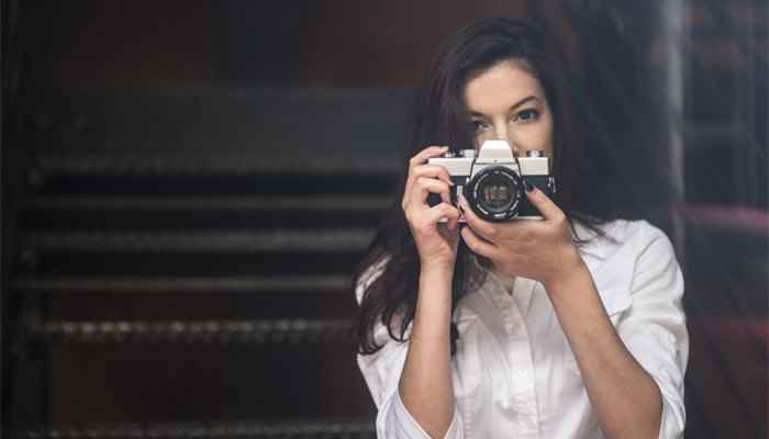 圆领衬衫怎么搭配 圆领衬衫该要怎么搭配