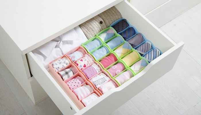 女生袜子有哪些种类(女生袜子有船袜、短袜、中筒袜、过膝袜、吊袜带、丝袜、泡泡袜、)