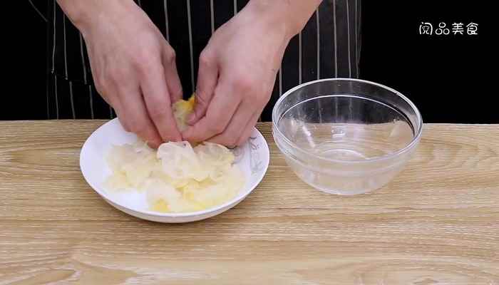 凉拌银耳黄瓜的做法(银耳怎么做好吃)