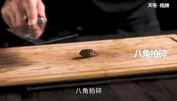 红烧肥肠面怎么做(猪大肠怎么做好吃)