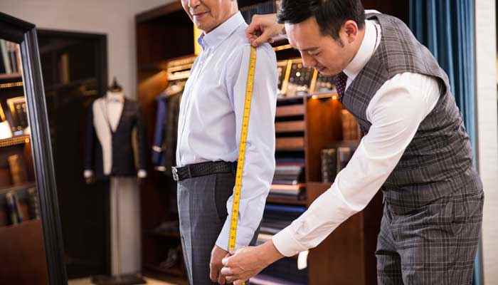 26码裤子穿s还是m(26的裤子建议穿m码。26码相当于腰围大小为1尺9寸也可以视)