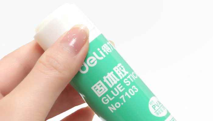 口红胶是干什么用的 口红胶是做什么的