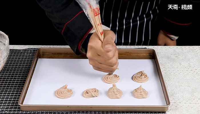 巧克力曲奇的做法(低筋粉的做法步骤有哪些)