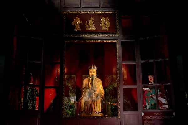 三顾茅庐说的是谁(三顾茅庐说的是诸葛亮、刘备、关羽、张飞)