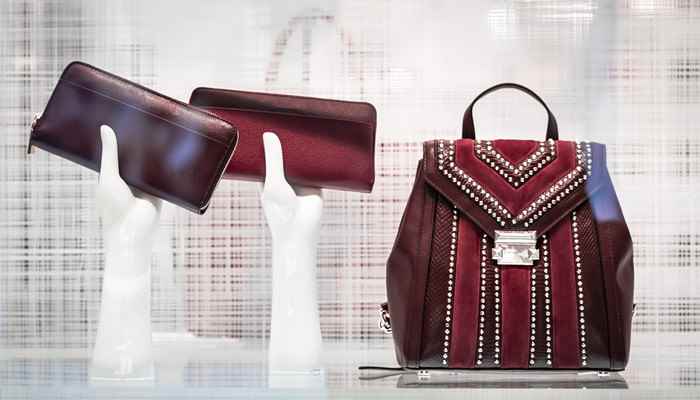 蛇皮包包如何保养(蛇皮包包保养方法)