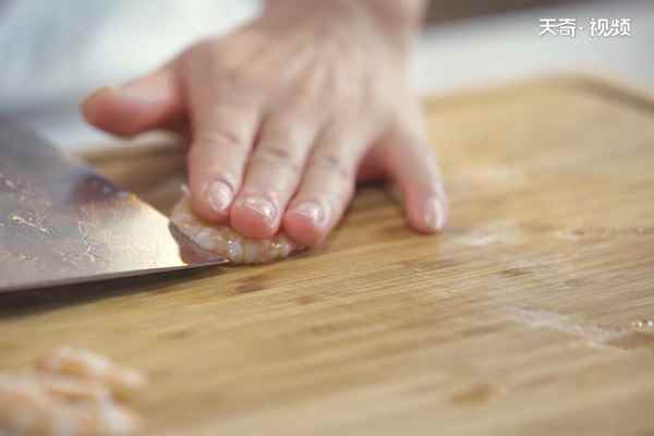 虾仁怎么做好吃(虾仁怎么做好吃又简单家常)