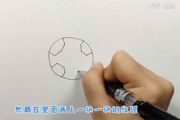 足球简笔画(足球简笔画儿童画)