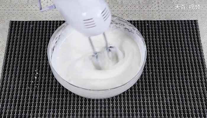 芙蓉糕的做法(电动打蛋器怎么做好吃)