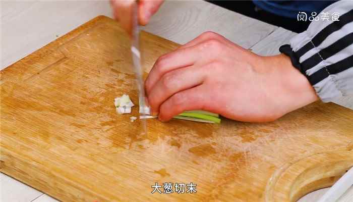 醉蟹钳的做法(柠檬片的做法步骤有哪些)