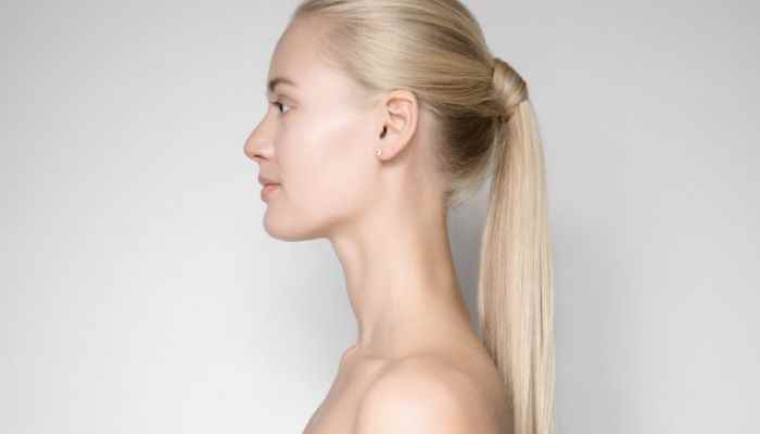 ​什么颜色头发显白(显白的发色是比较流行的)