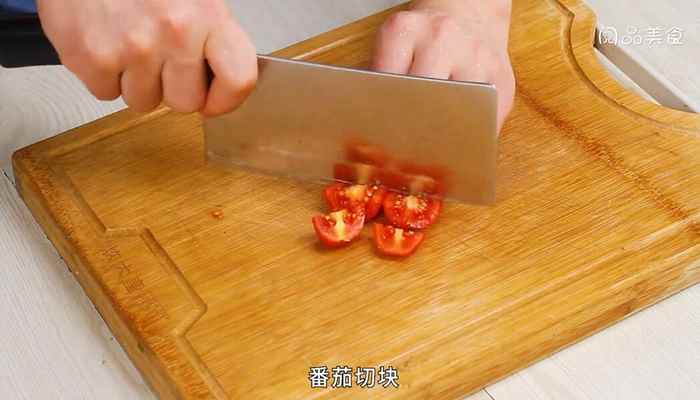 家庭版脆皮猪肉的做法(五花肉猪皮的做法)