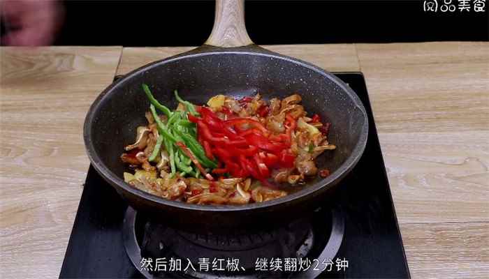 爆炒猪耳朵怎么做(猪耳朵怎么做好吃)