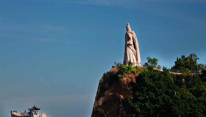 郑成功是哪个朝代的(郑成功英雄事迹)