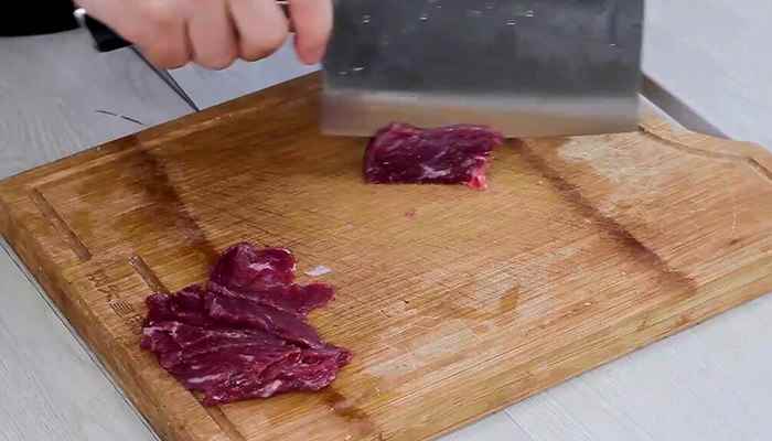 萝卜丝炒牛肉的做法(牛肉怎么做好吃)