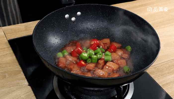 腐乳烧肉(五花肉怎么做好吃)