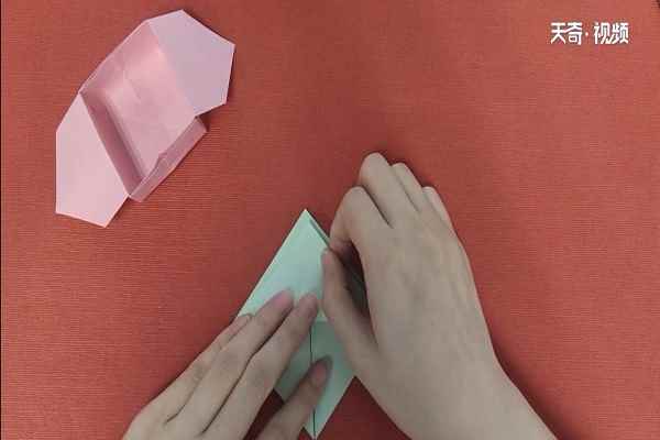 盒子的折法(彩纸的使用方法有哪些)