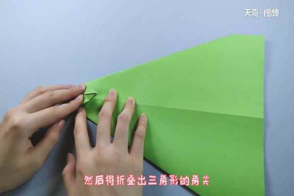 正方形纸飞机的折法(正方形纸飞机折纸完成啦)