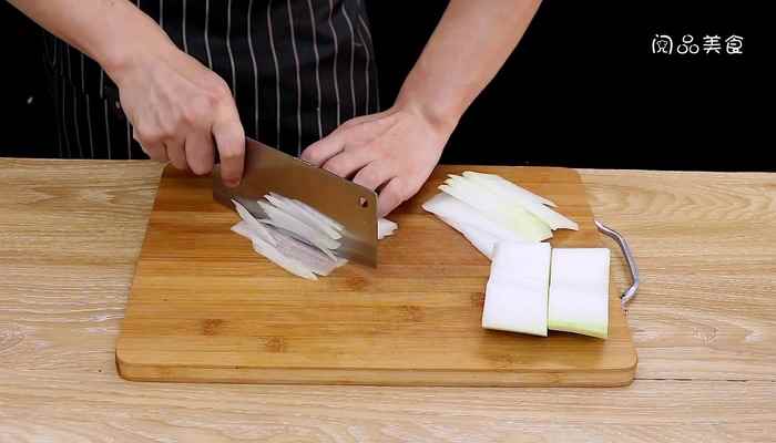 凉拌冬瓜的做法(小米辣爆香的做法步骤图)