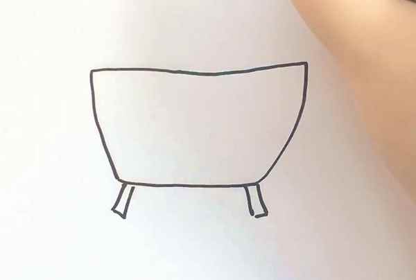 浴缸简笔画(浴缸上的小爱心花纹涂满)