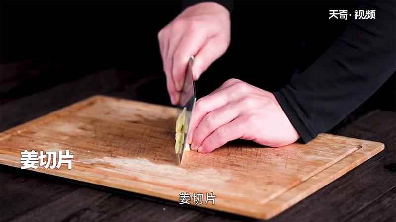 松茸炖鸡怎么做(松茸的做法)