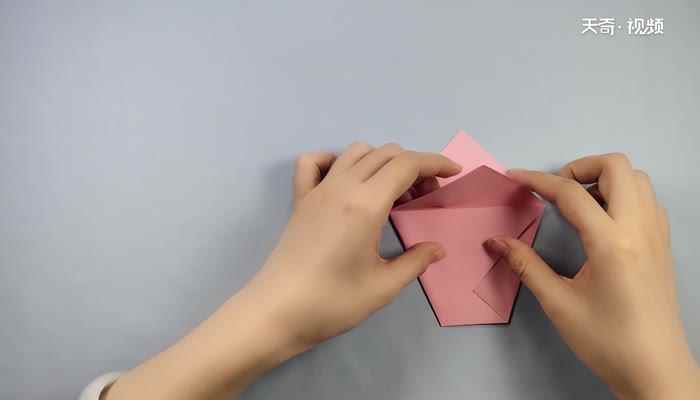 杯子的折法(方形彩纸怎么对角线对折)