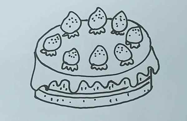 草莓奶油蛋糕简笔画(我们先画出蛋糕上的草莓)