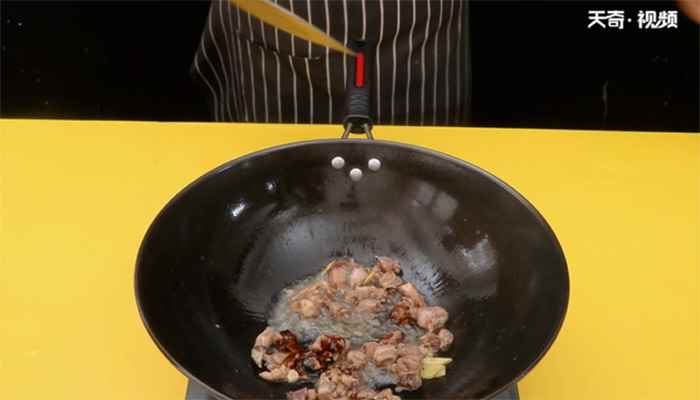 养生鸽子粥的做法(鸽子肉怎么做好吃)