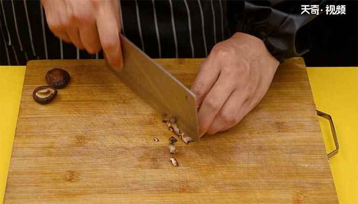 打卤面的做法(面条怎么做好吃)