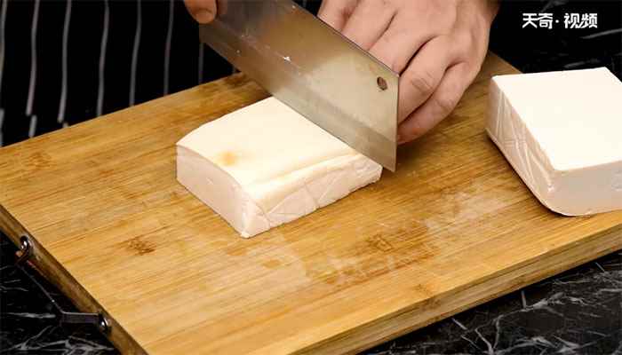 豆腐箱子怎么做(八宝馅装箱的做法步骤有哪些)