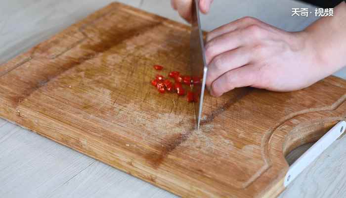 绿豆芽炒馓子的做法 绿豆芽炒馓子怎么做