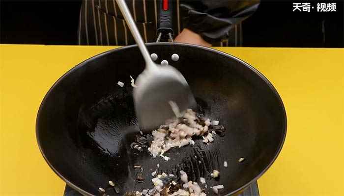 打卤面的做法(面条怎么做好吃)