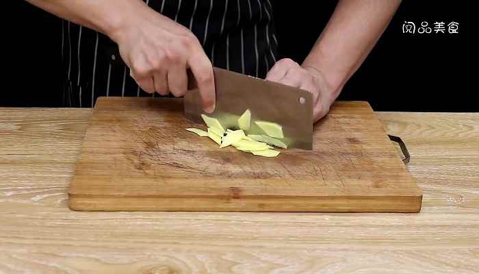 干锅猪蹄的做法(猪蹄做法)