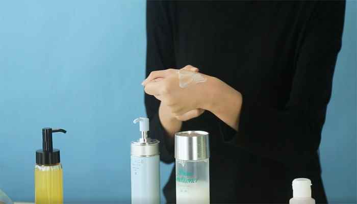 护肤的正确步骤(错误的护肤可能会得到适得其反的作用)