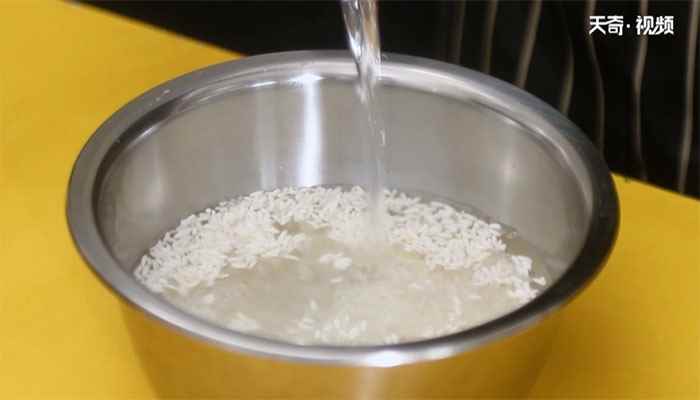 蜜枣粽子的做法(蜜枣的做法)