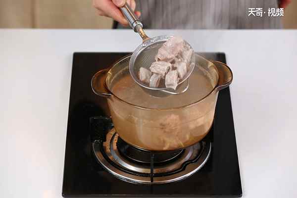 竹荪排骨汤怎么做(竹荪排骨汤怎么做才好吃)