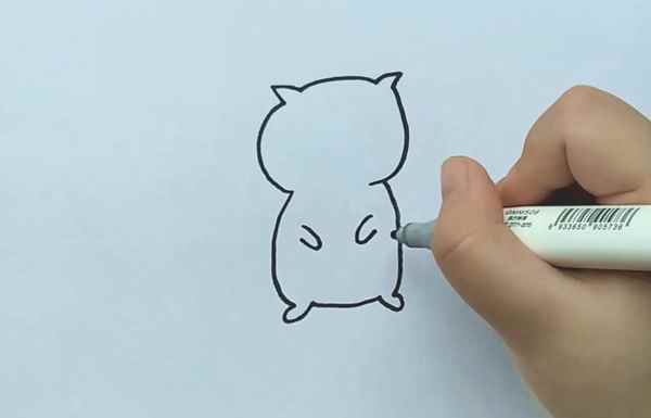 松鼠简笔画(小松鼠的头和耳朵)