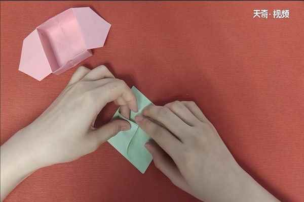 盒子的折法(彩纸的使用方法有哪些)