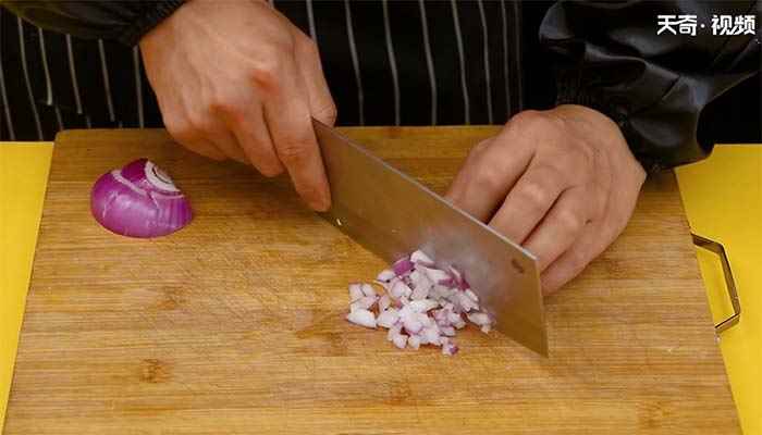 打卤面的做法(面条怎么做好吃)