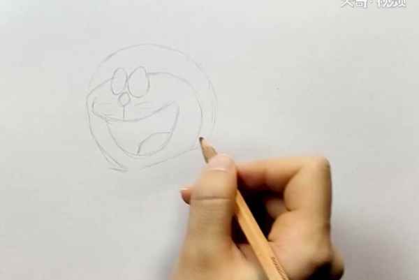 哆啦a梦简笔画(哆啦a梦简笔画简单又可爱)