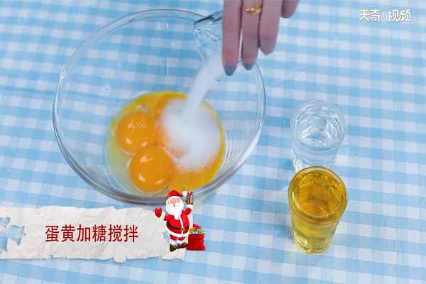 草莓蛋糕的做法(草莓蛋糕的准备和打发方法)