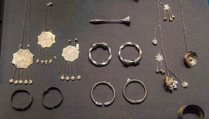 彩银和纯银有什么区别 彩银和纯银的区别