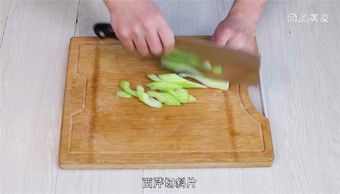 白砍兔的做法(葱花怎么做好吃)