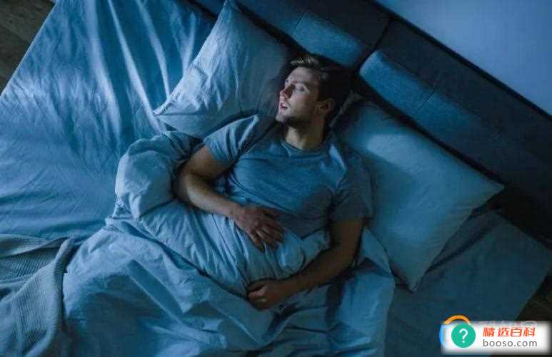 打了新冠疫苗严重脱发怎么办(打了新冠疫苗严重脱发应该怎么办)