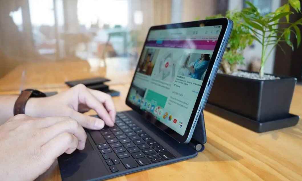 10寸平板电脑长和宽